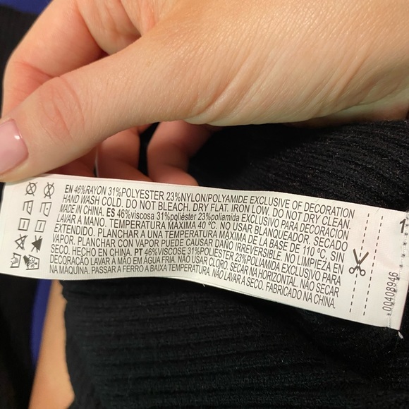 Ribbed knit midi dress - Picture 4 of 4